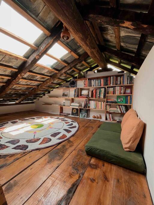 The Attic Library Βίλα Bīr Εξωτερικό φωτογραφία